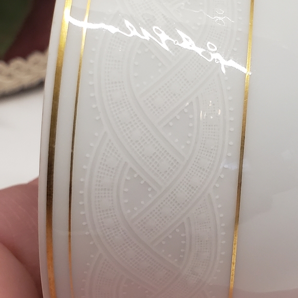 Laura Biagiotti Merletti Dotted White Lace Gold Rim Espresso Cup & Saucer - Picture 7 of 12